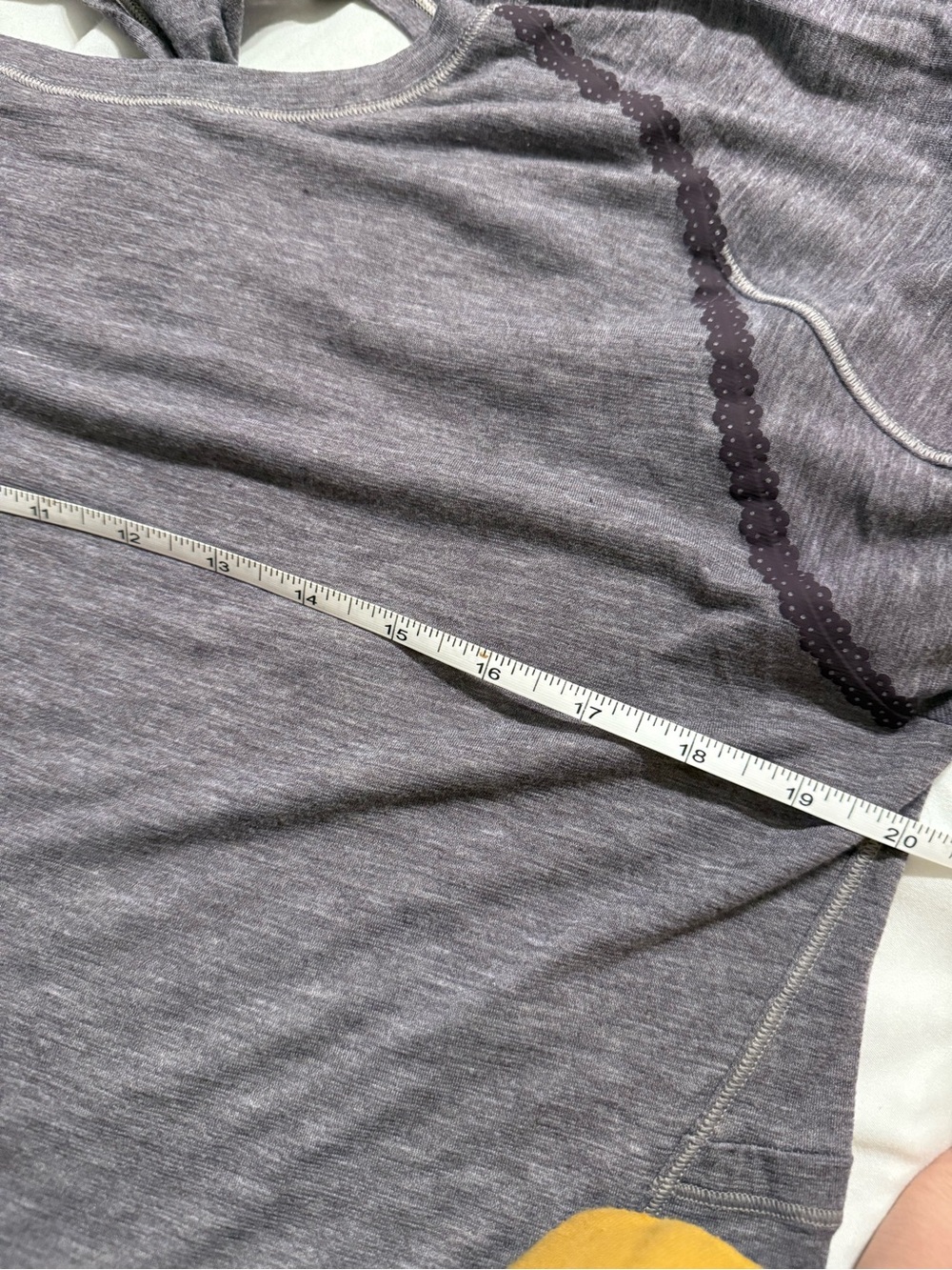 Lululemon Women’s Long-Sleeve Performance Top in Heather Purple - Picture 6 of 10
